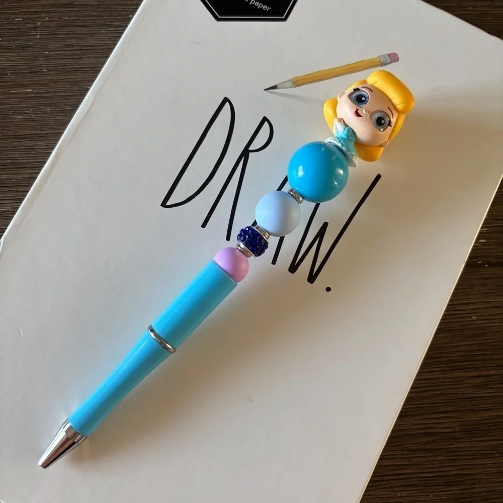 Disney Doorables: Cinderella: Cinderella handmade beaded pen